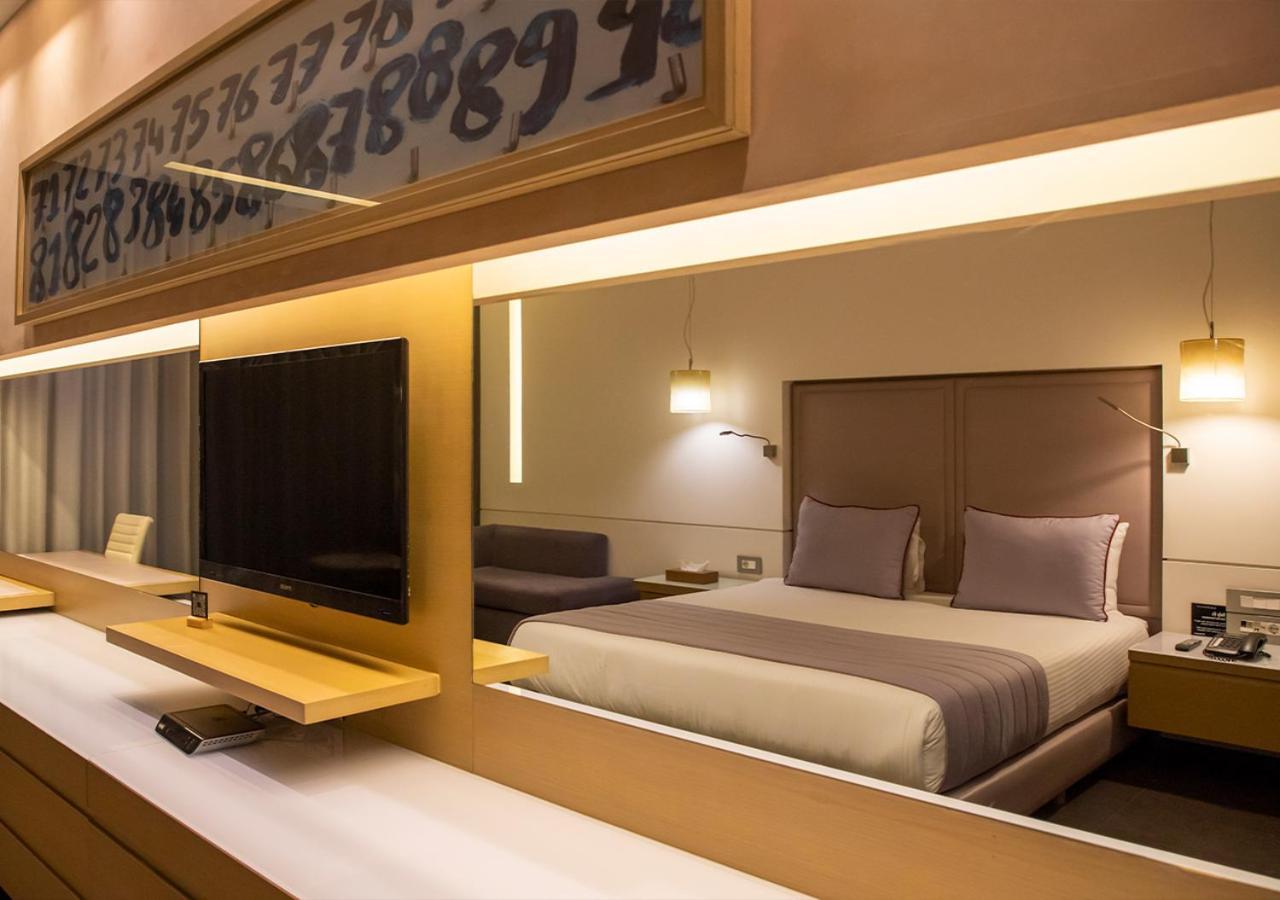 Saifi Suites Hotel Бейрут Екстериор снимка