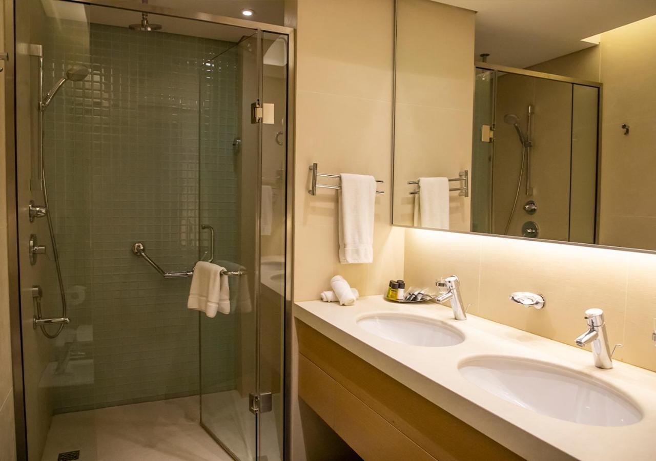 Saifi Suites Hotel Бейрут Екстериор снимка