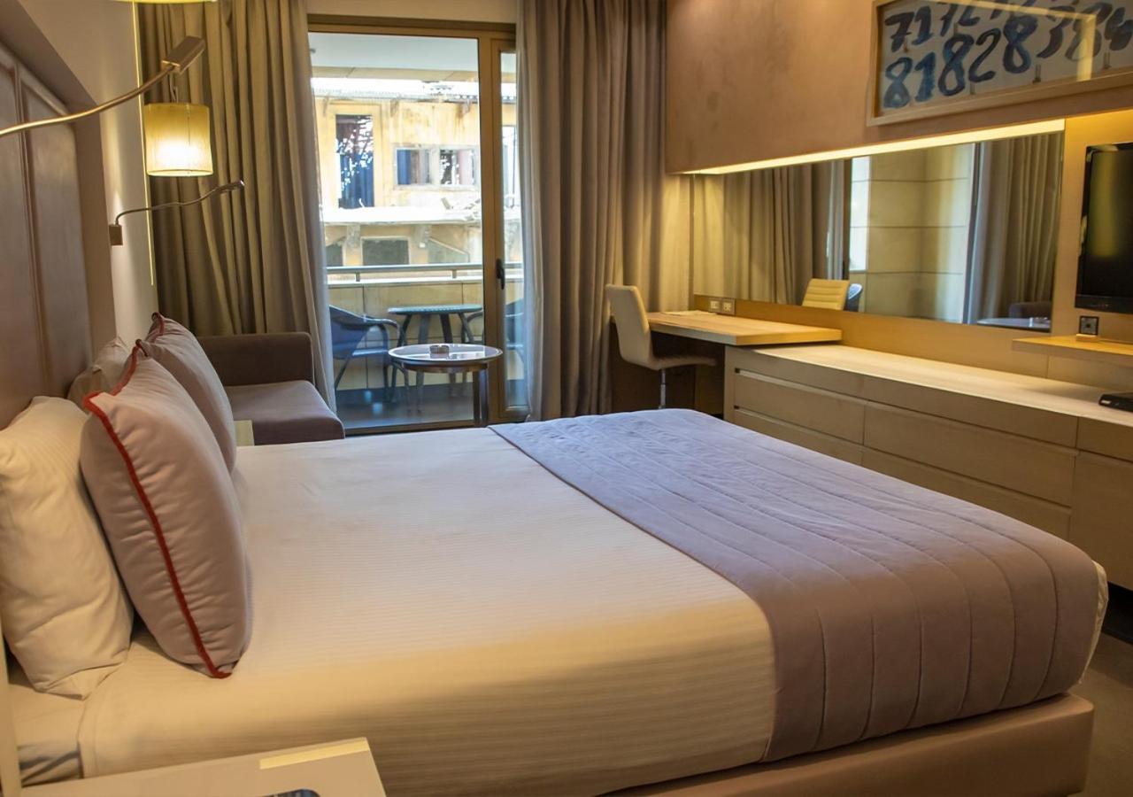 Saifi Suites Hotel Бейрут Екстериор снимка