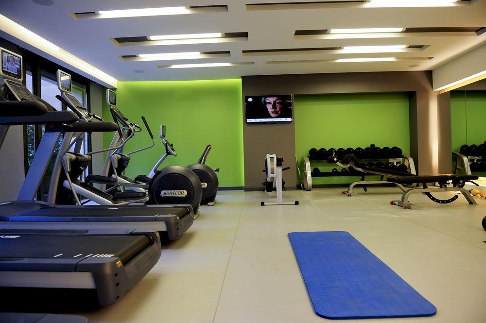 Saifi Suites Hotel Бейрут Екстериор снимка