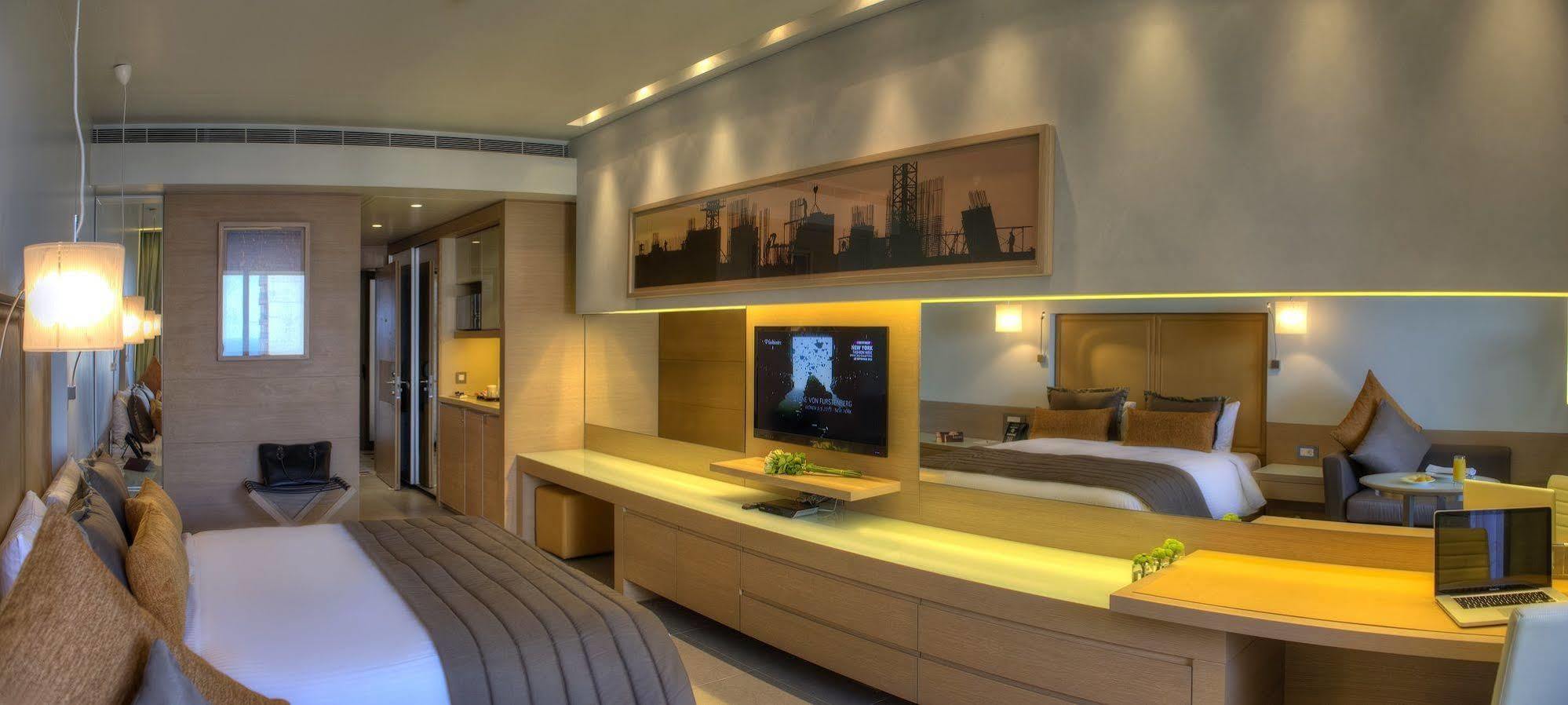 Saifi Suites Hotel Бейрут Екстериор снимка